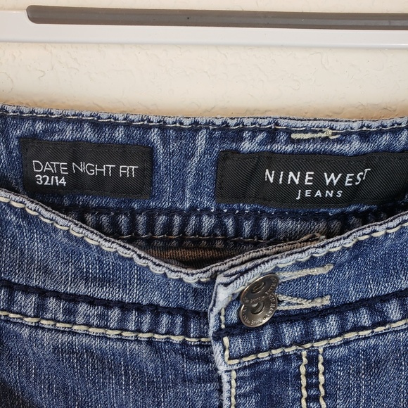 Nine West Crop Jeans - Picture 2 of 5